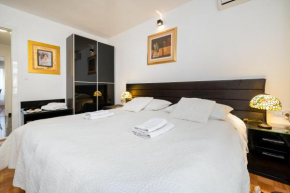 Apartment Suite Theater, Split